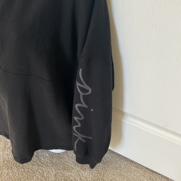 Pink black pullover. - Picture 3 of 5